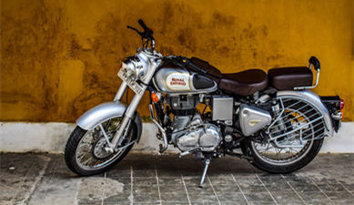 What Is the Difference between Cruiser Bikes and Motorcycle Station Wagons?